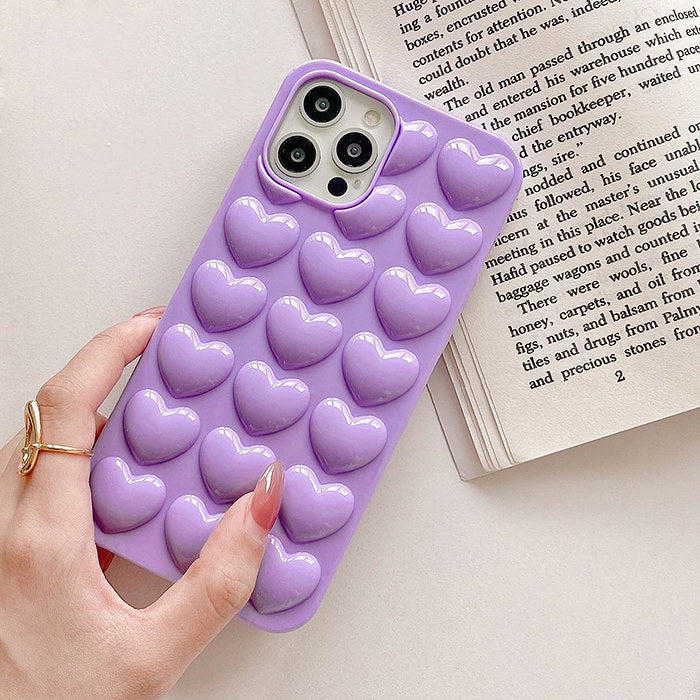 Funda para iPhone con corazón de burbujas color lila