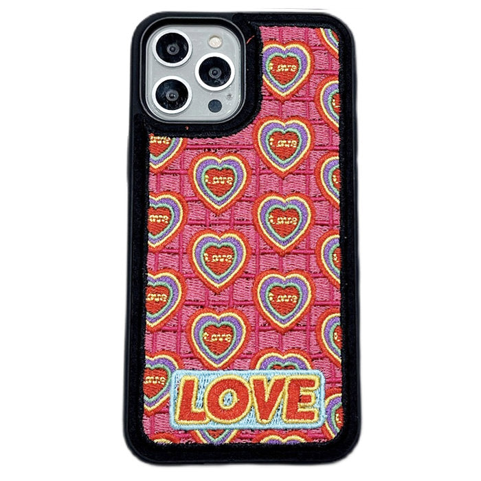 Funda para iPhone con un corazón encantador