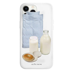 Funda para iPhone con leche y donut