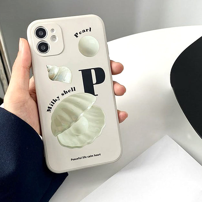 Funda para iPhone con diseño de concha lechosa