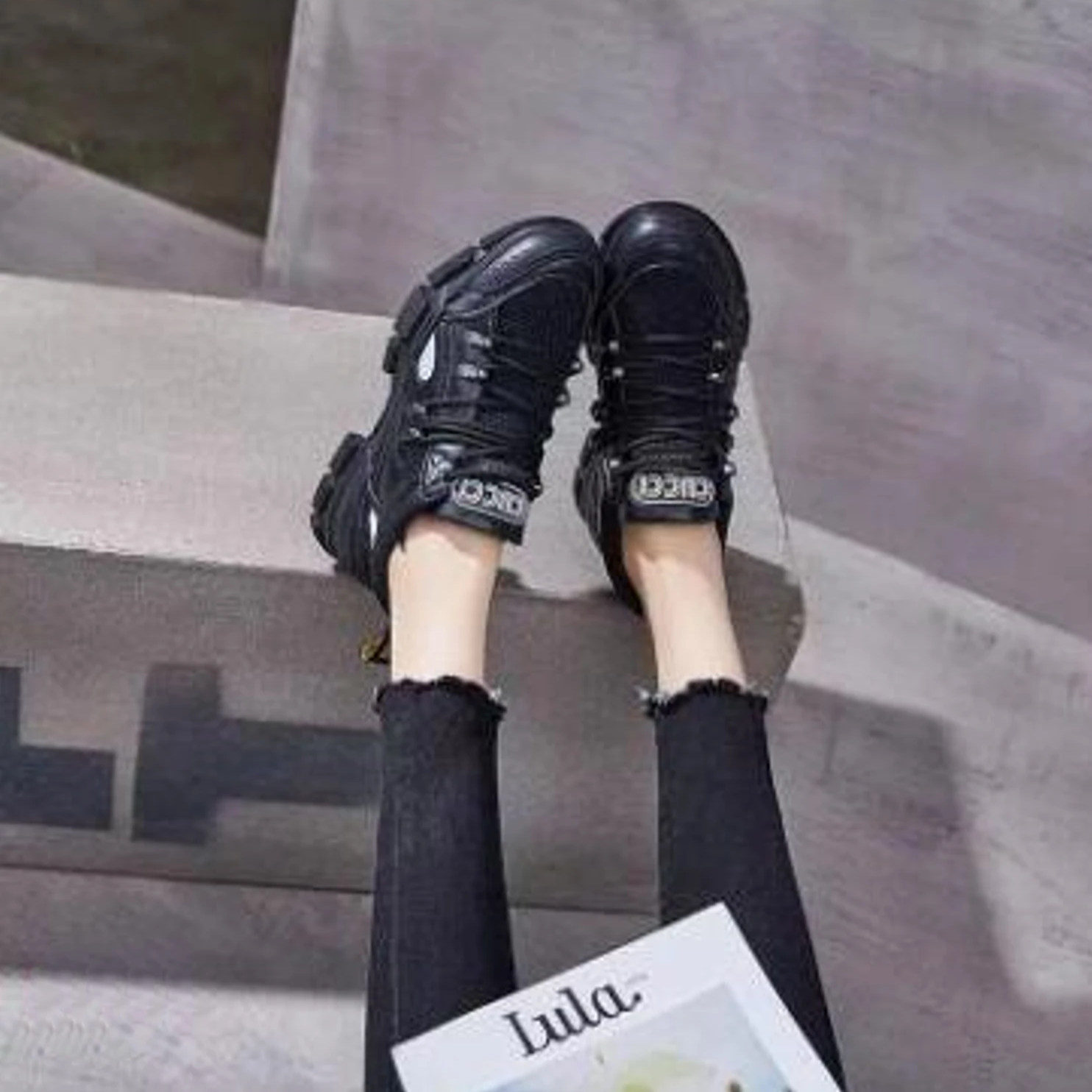 Casual Lace Up Sneakers