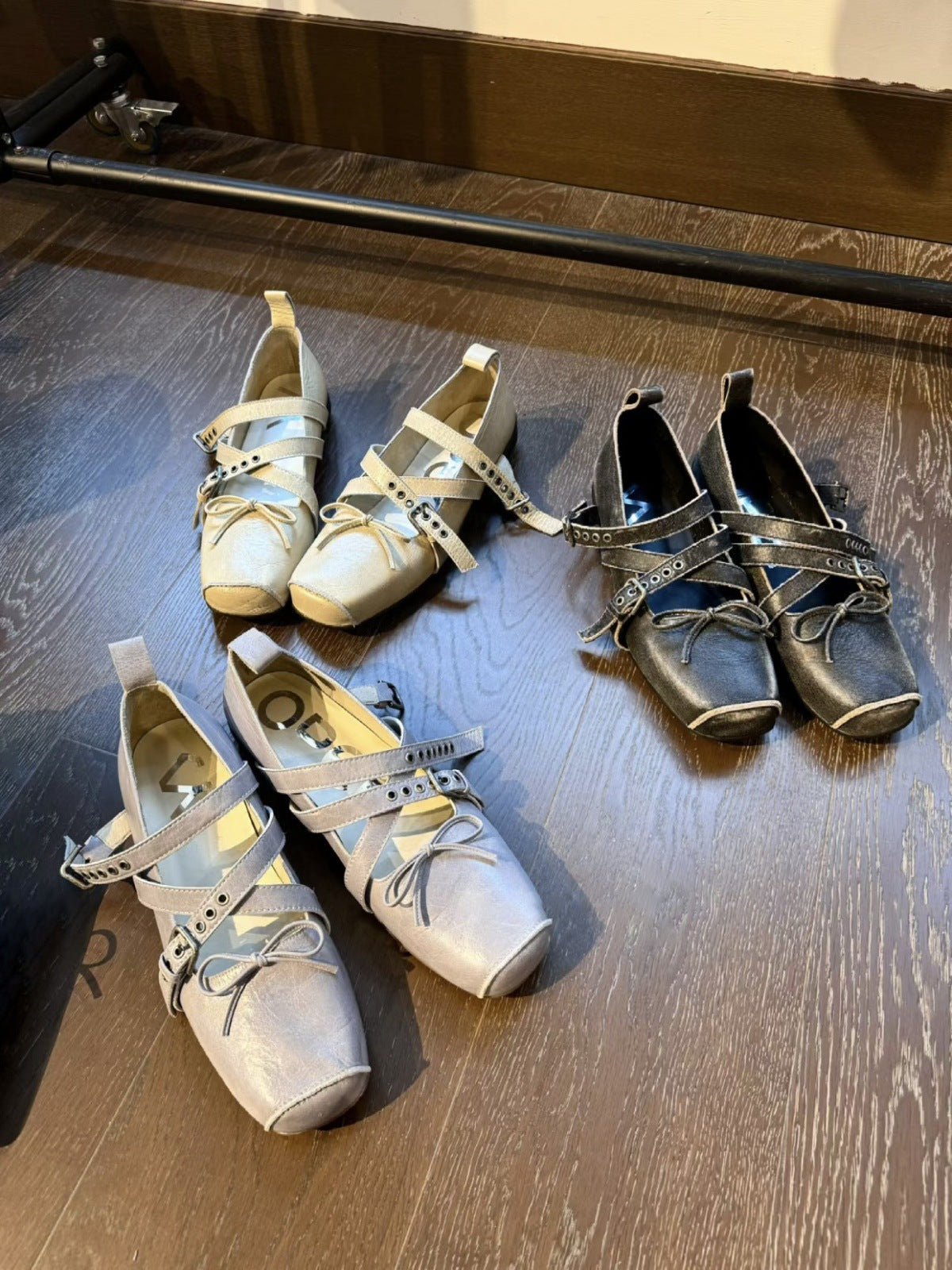Retro Square Toe French Flat Buckle Shoes
