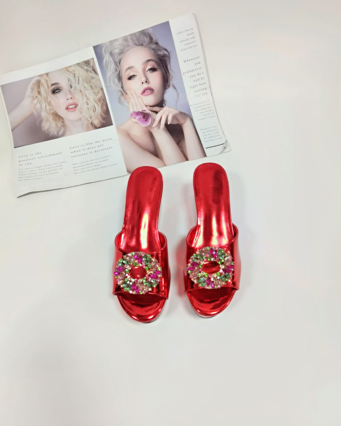 Red Rhinestone Open-Toe Diamond Platform Wedges