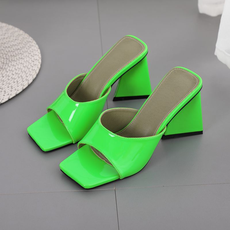 Chunky Heeled Strapless Sandals - Green