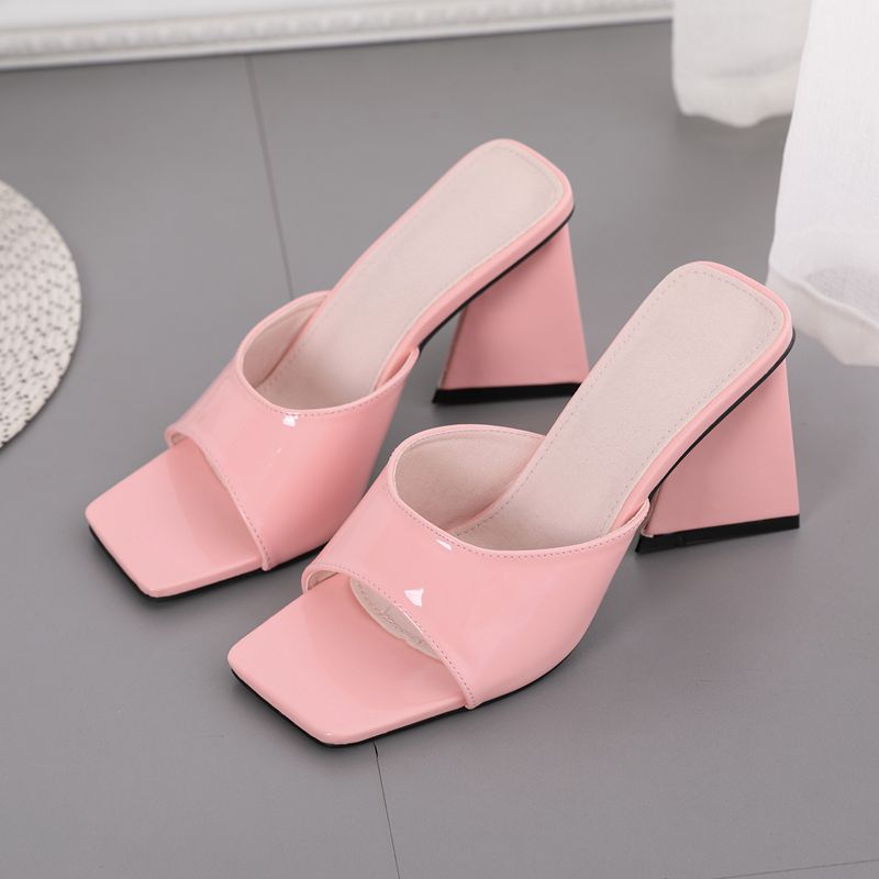 Chunky Heeled Strapless Sandals