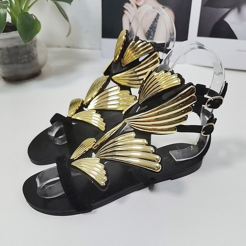 Sandalias planas cómodas con diseño de mariposa