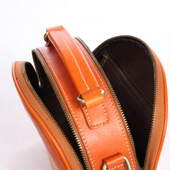 Bolso de piel curtida vegetal hecho a mano con bonito diseño de gato