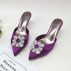 Sandalias con flores de diamantes de imitación - Moradas