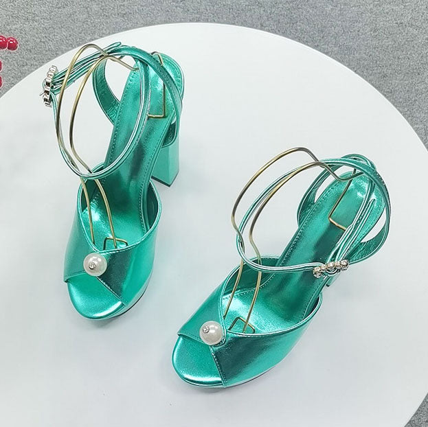 Bright Leather Thick Heel Open Toe Pearl Mirror Solid Color One-Buckle High Heels