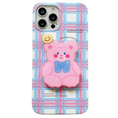 Funda para iPhone con diseño de oso pastel a cuadros 