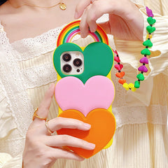 Funda para iPhone con corazón de arcoíris pastel