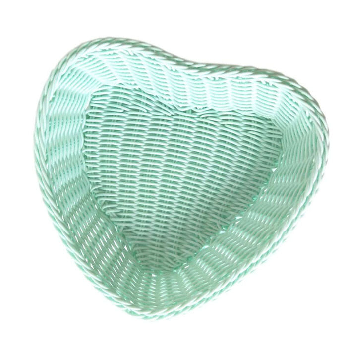 Cesta de almacenamiento con forma de corazón pastel