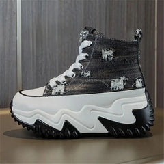 7 cm hohe Plateau-Sneakers aus Canvas