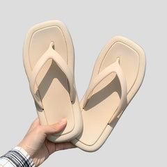 Stilvolle Strand-Flip-Flops für Damen