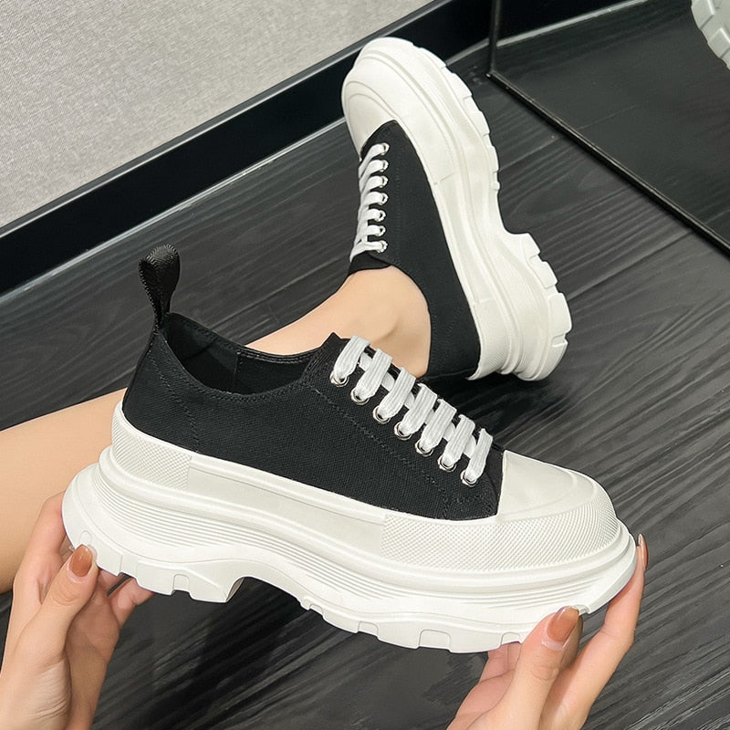 Klobige Canvas-Sneaker für Damen 