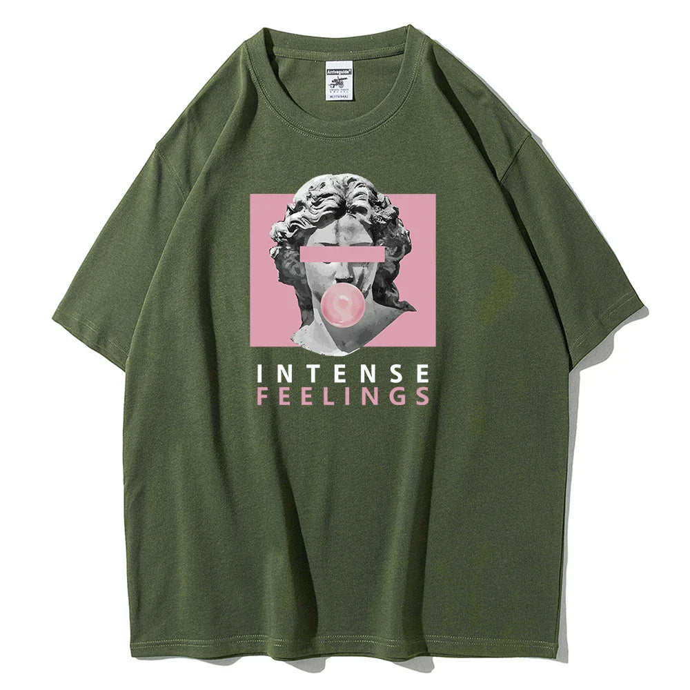 Camiseta gráfica extragrande para mujer "Intense Feelings"