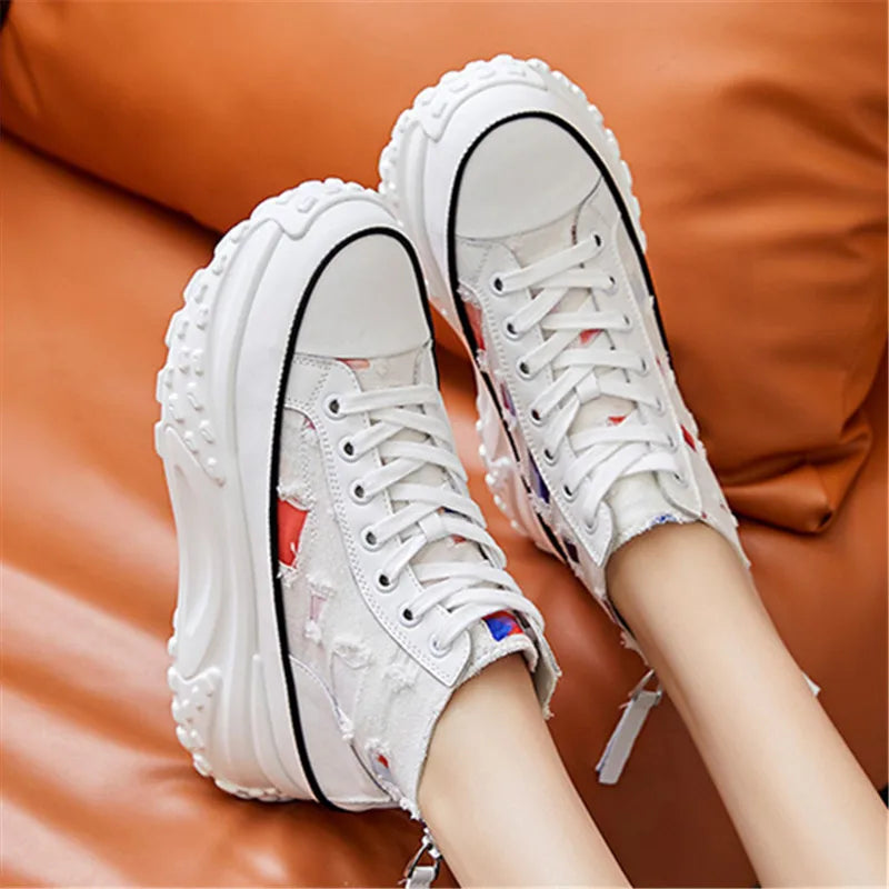 8 cm große Plateau-Sneakers aus echtem Leder für Damen