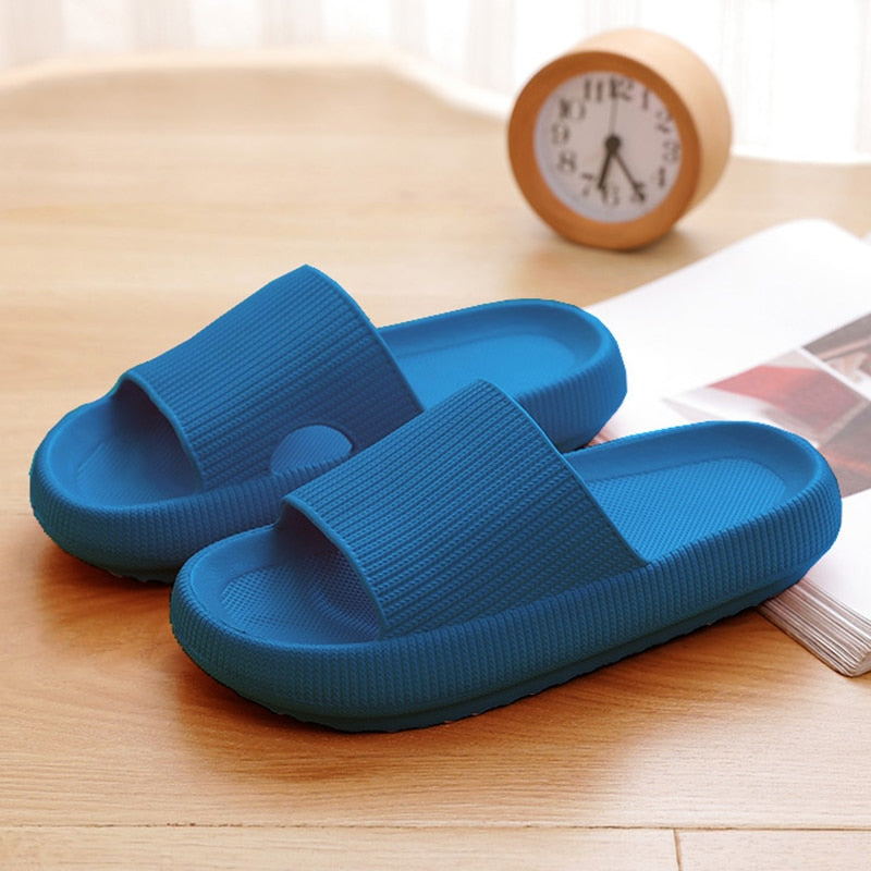 Lightweight Summer Cloud Slides for Women