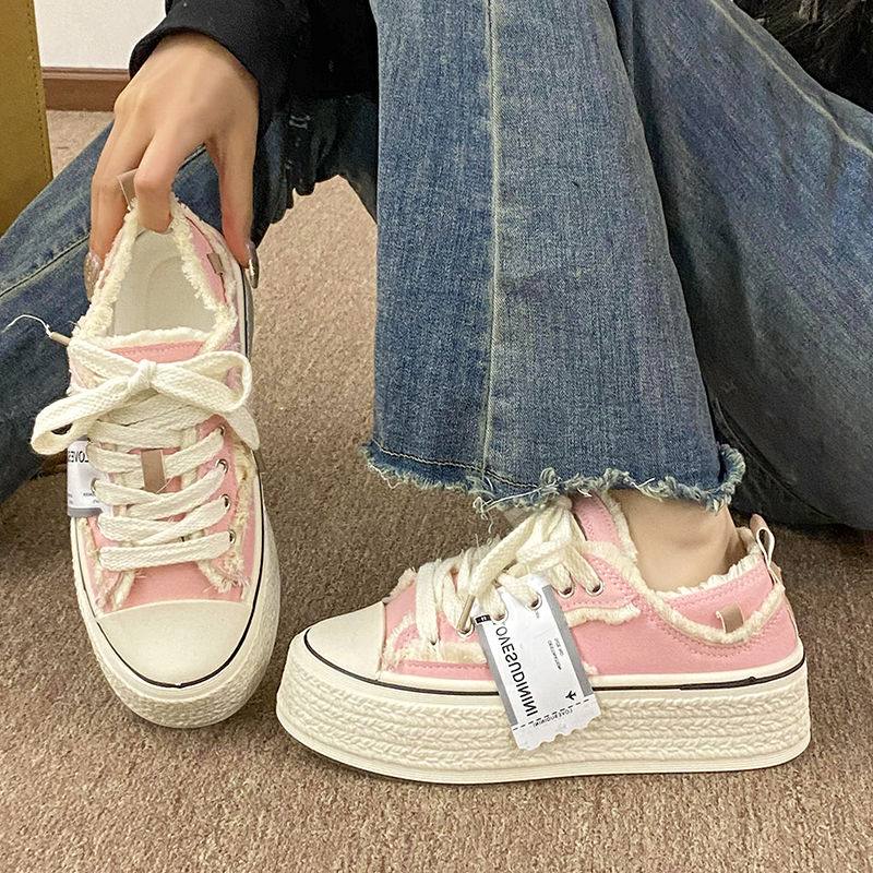 Teenager Schuhe – Süße Plateauschuhe für trendige Teens