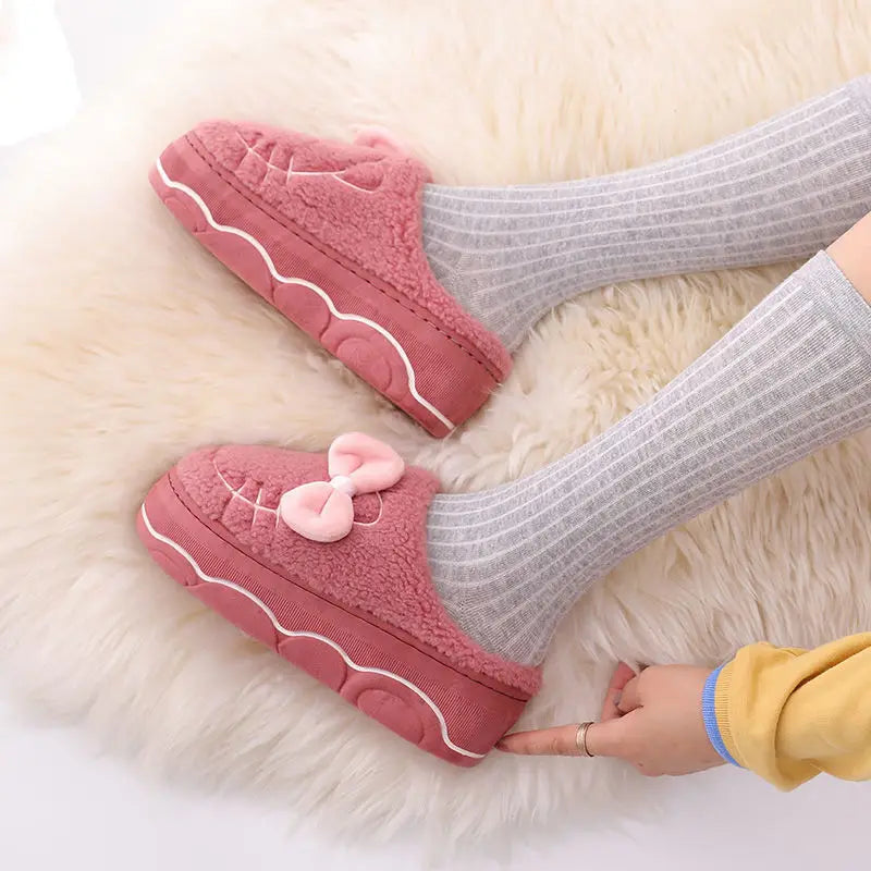 Pantuflas de invierno con plataforma de piel y lazo para mujer