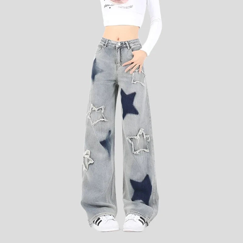 Blaue Baggy-Jeans mit fünfzackigem Stern-Design