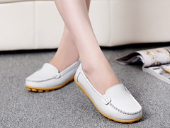 Plus Size Leather Moccasins