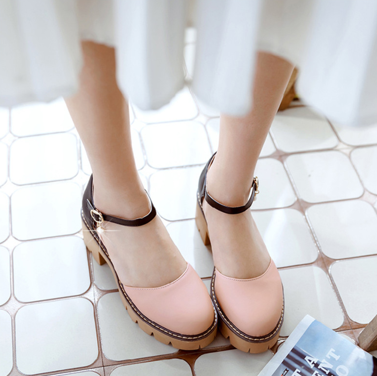 Casual Sandals With Square Heels