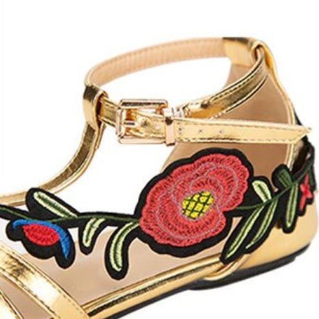 Sandalias planas de gladiador con bordado floral 