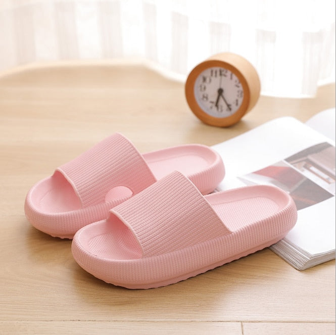 Lightweight Summer Cloud Slides for Women