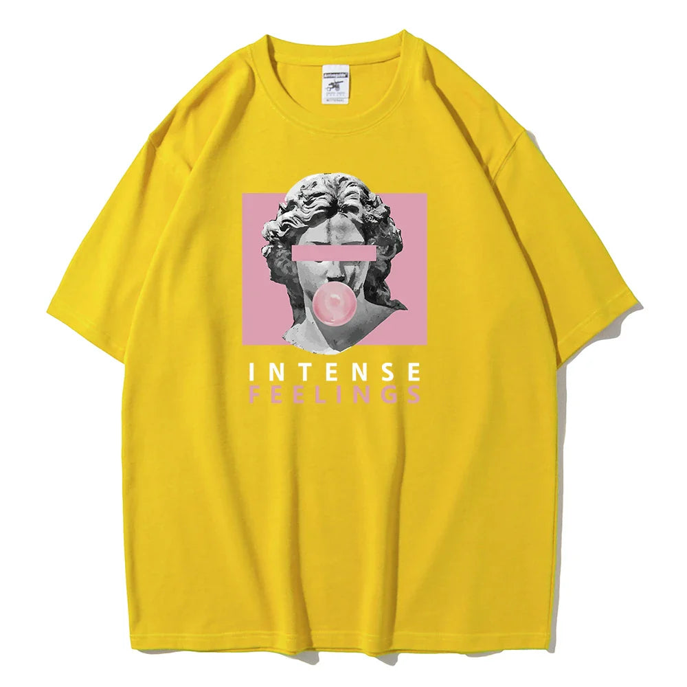 Camiseta gráfica extragrande para mujer "Intense Feelings"
