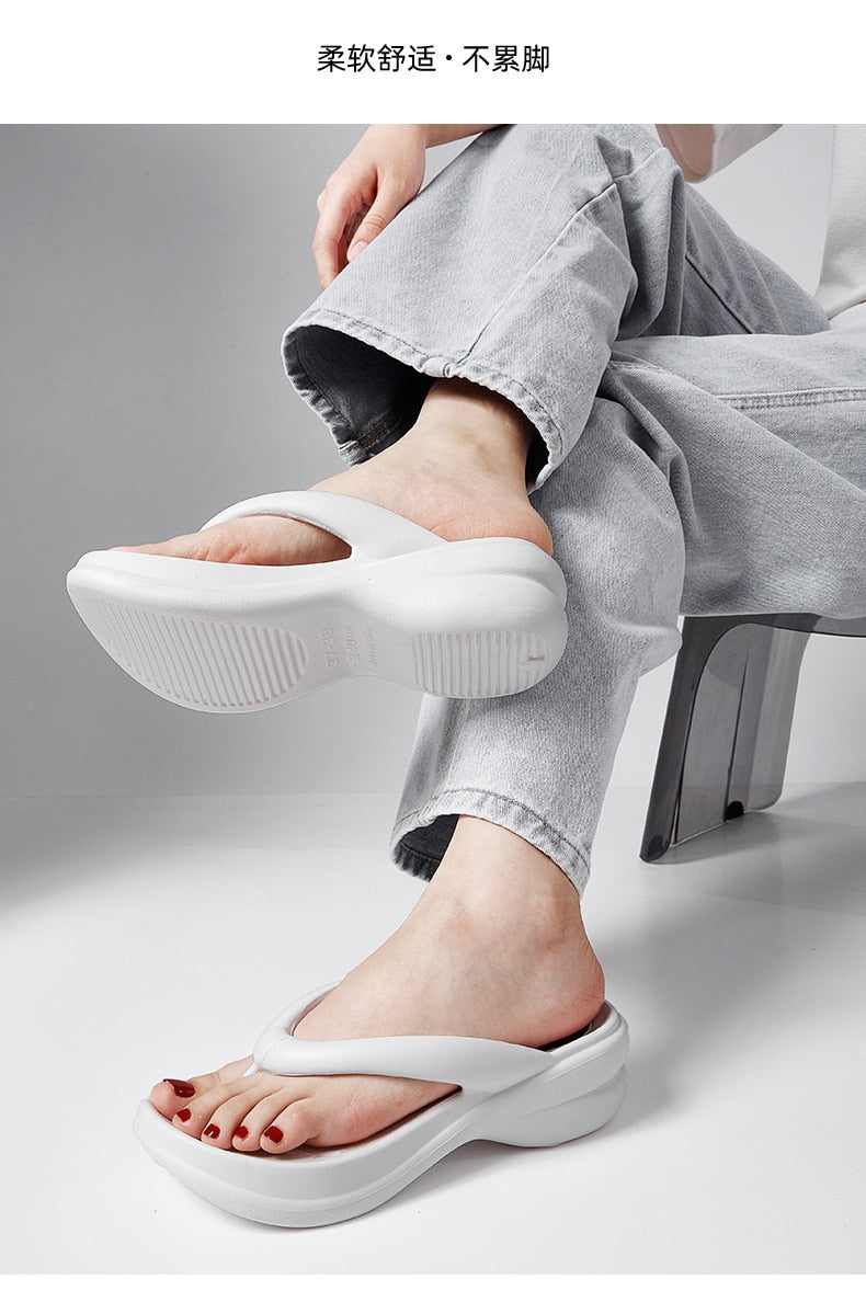 Chanclas de verano con suela gruesa para mujer