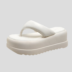Chunky Flip Flops für den Sommer für Damen