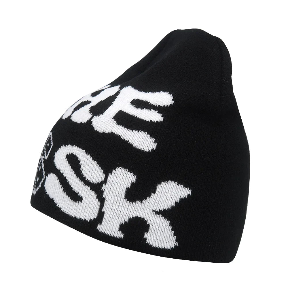 Gorro de punto unisex con letras de Kanye y estilo hip hop