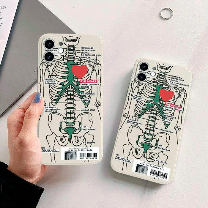 Funda para iPhone con diseño de corazón de esqueleto