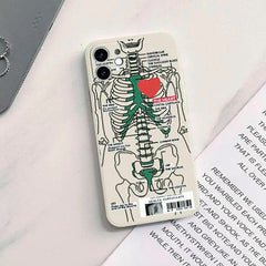 Funda para iPhone con diseño de corazón de esqueleto