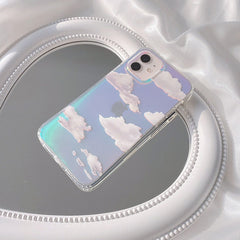 Funda para iPhone con nubes transparentes