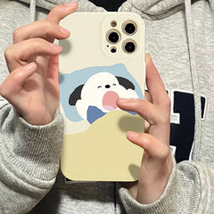 Funda para iPhone con perro bostezando