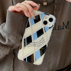 Funda para iPhone con diseño de rombos azul y negro