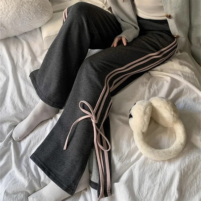 Bow Side Stripe Sweatpants