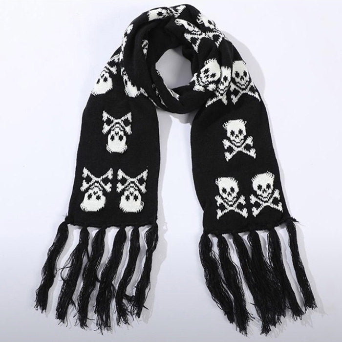 Bufanda de punto con calavera grunge