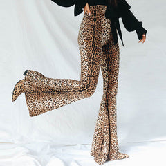 Pantalones acampanados de leopardo