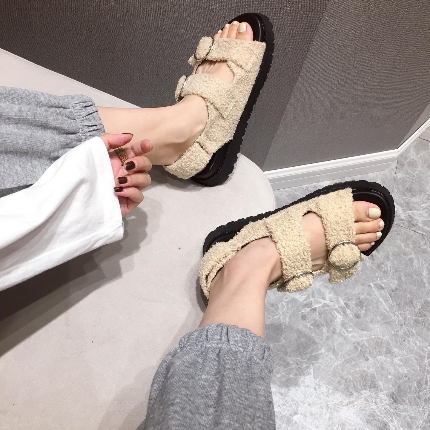 Fur Casual Heels Low-Heeled Gladiator Flat Sandals