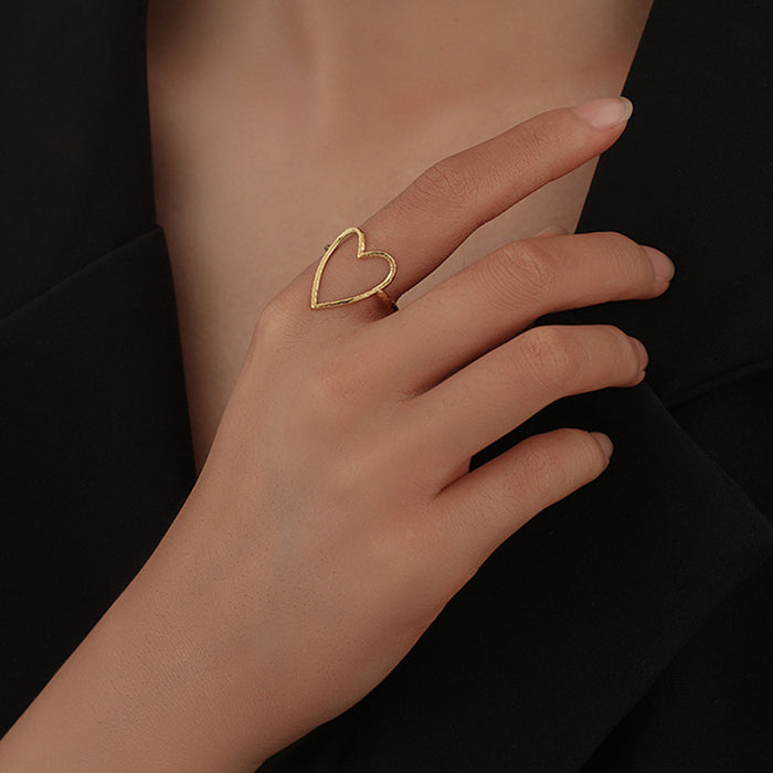 Minimalist Heart Ring