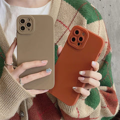 Funda minimalista mate para iPhone