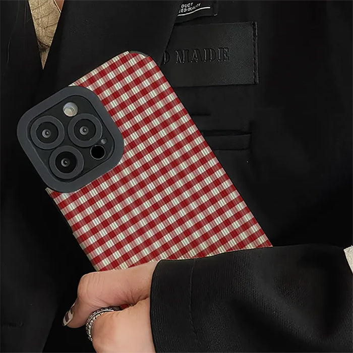 Funda para iPhone con cuadros rojos preppy