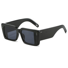 Gafas de sol rectangulares con montura gruesa