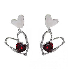 Pendientes de corazón de piedra roja