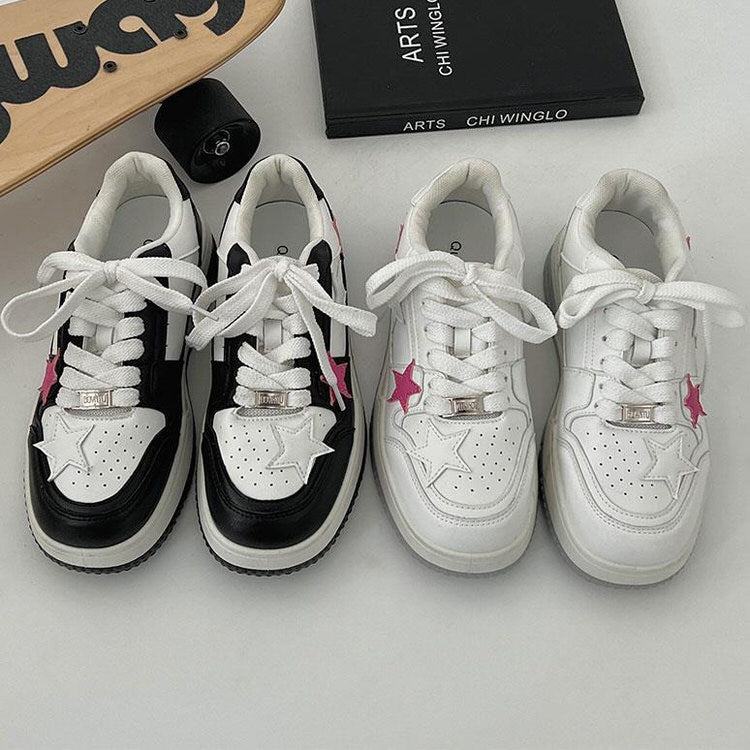 Sneakers mit Stern in Bubblegum-Pink in Schwarz