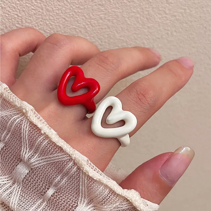 Anillo grueso con forma de corazón Y2K