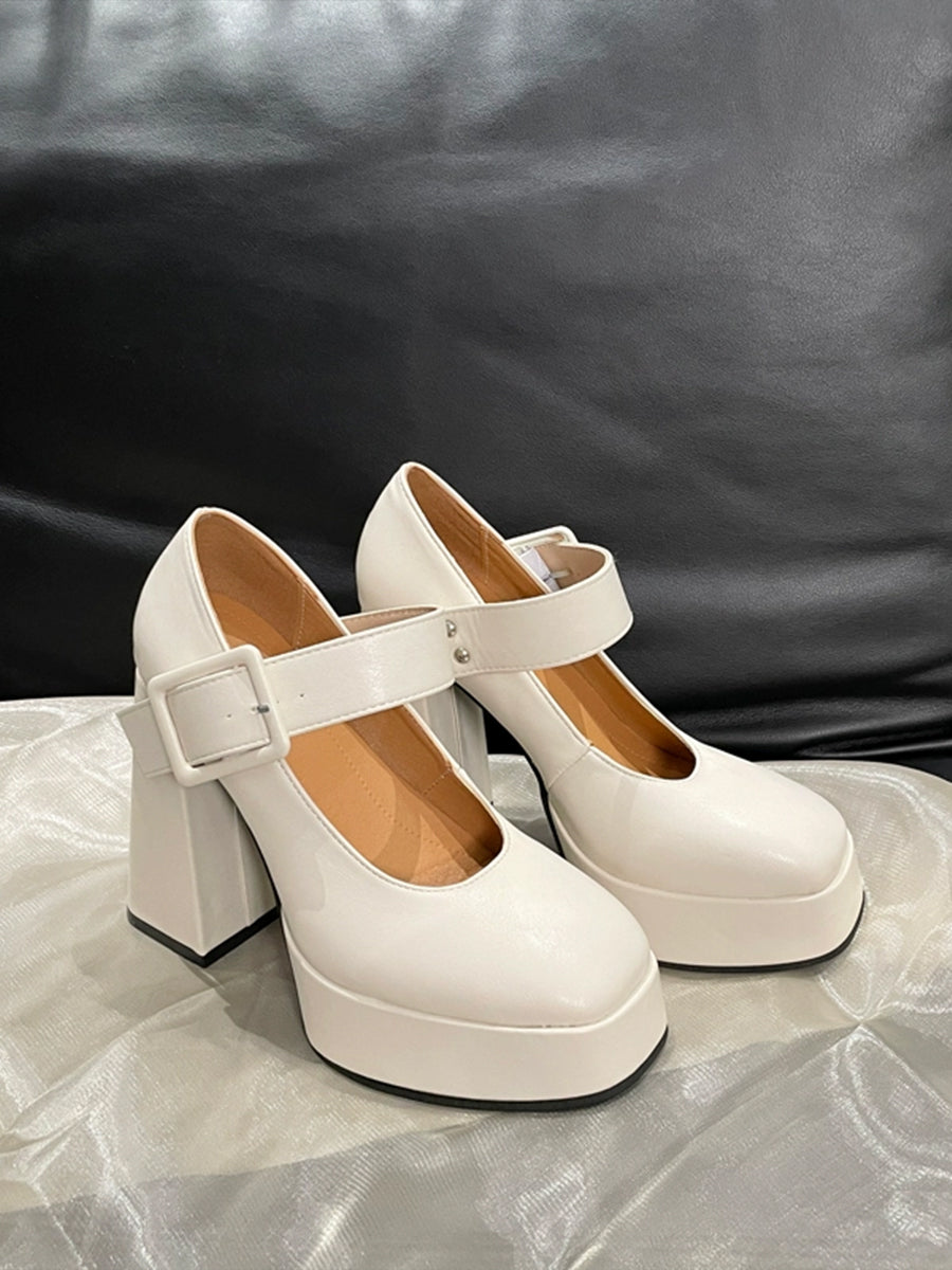 Zapatos Mary Jane de tacón grueso con plataforma y hebilla blanca decorativa